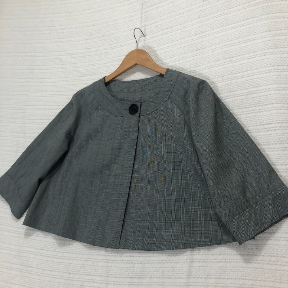Bay Studio Career Petite Plaid Blazer Cropped Jacket Button Front PL